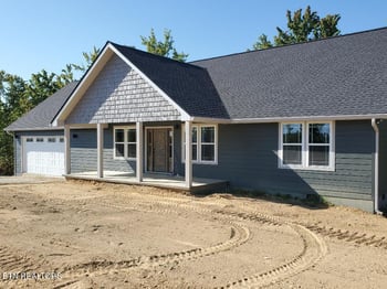 353 Ragland Private Dr, Huntsville, TN 37756