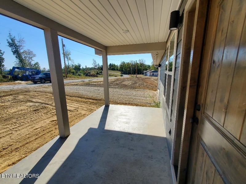 353 Ragland Private Dr, Huntsville, TN 37756