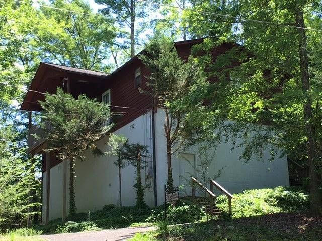 3530 Walker Ln, Sevierville, TN 37876