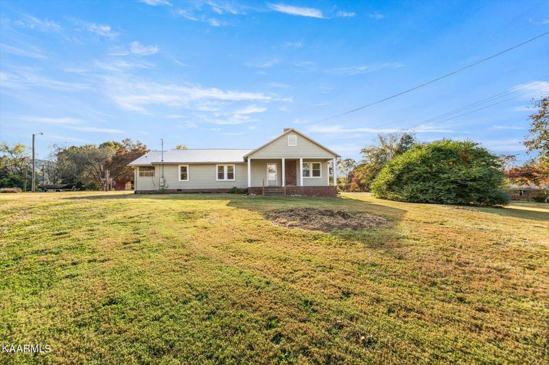 3534 Cunningham Rd, Knoxville, TN 37918
