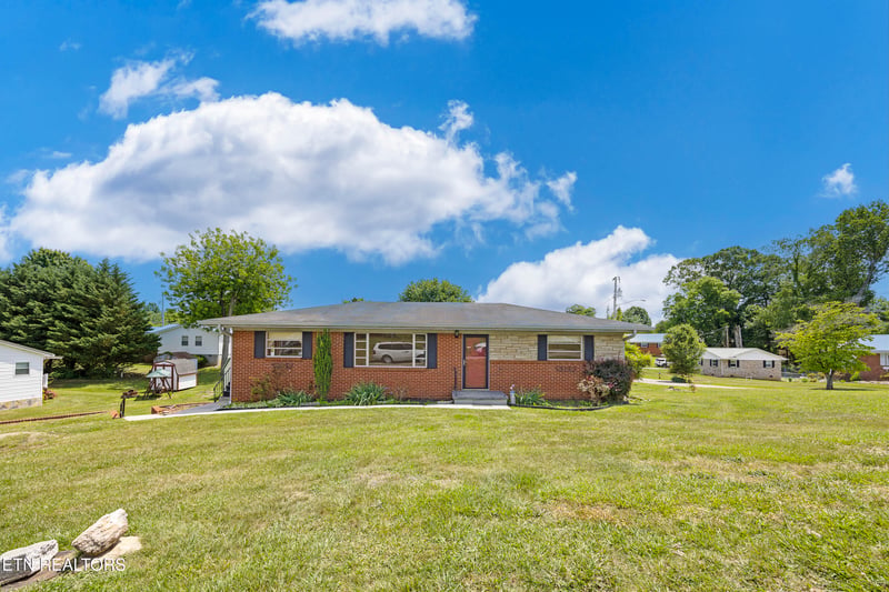 354 Belle Meade Cir, Morristown, TN 37814