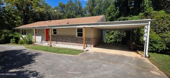 354 East Dr, Oak Ridge, TN 37830