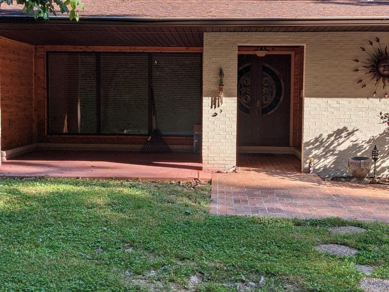 354 Imperial Heights Ln, Lafollette, TN 37766