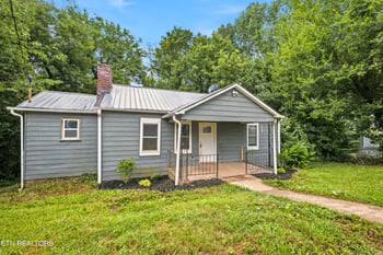 354 Nash Rd, Knoxville, TN 37914