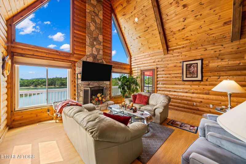 3540 Bohanan Top Rd, Sevierville, TN 37876