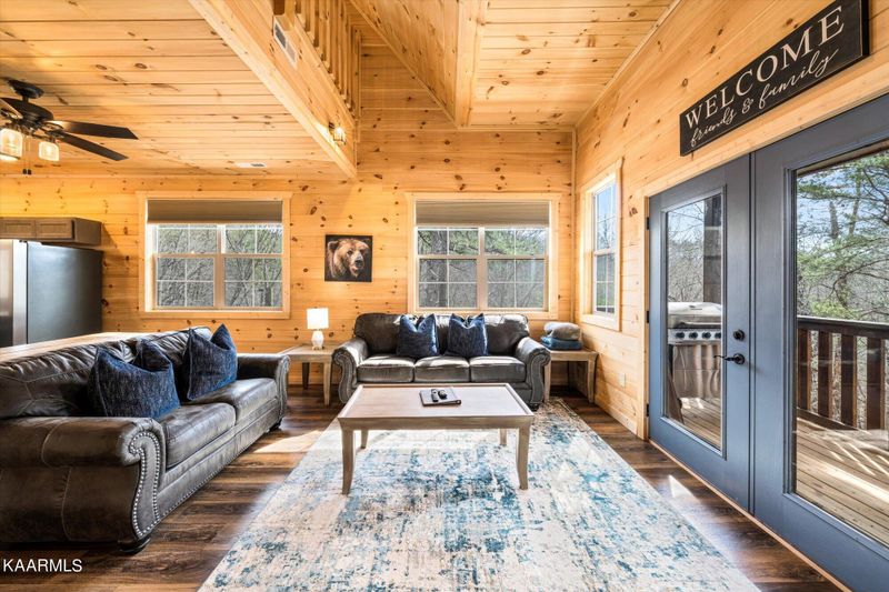 3541 Locust Ridge Rd, Sevierville, TN 37876
