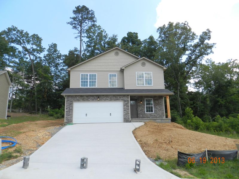 3545 Boulder Point Ln, Powell, TN 37849