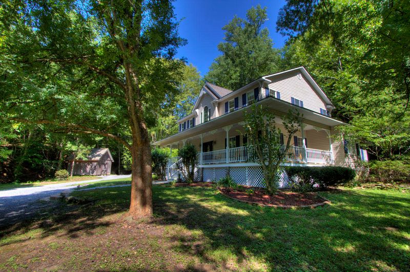 3547 Allegheny Loop Rd, Maryville, TN 37803