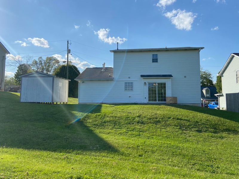 3548 Pocatello Ln, Powell, TN 37849