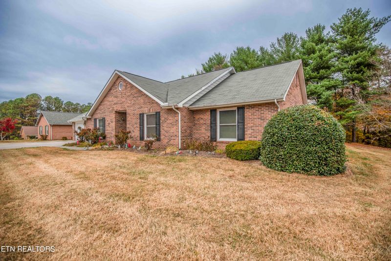 3549 Greywolfe Dr, Knoxville, TN 37921