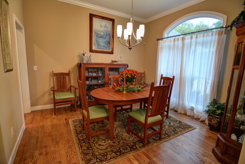 355 Mingo Way, Loudon, TN 37774