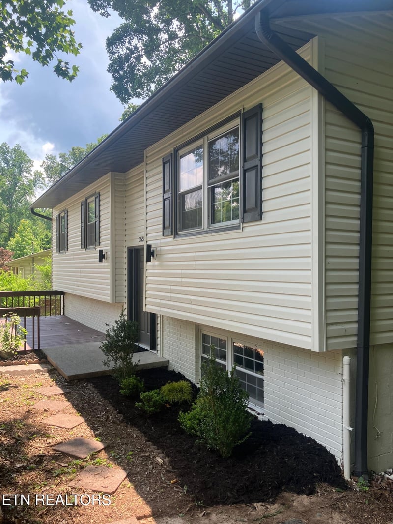 355 Walnut Valley Rd, Clinton, TN 37716