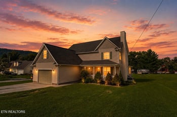 356 Elkins Rd, Jacksboro, TN 37757