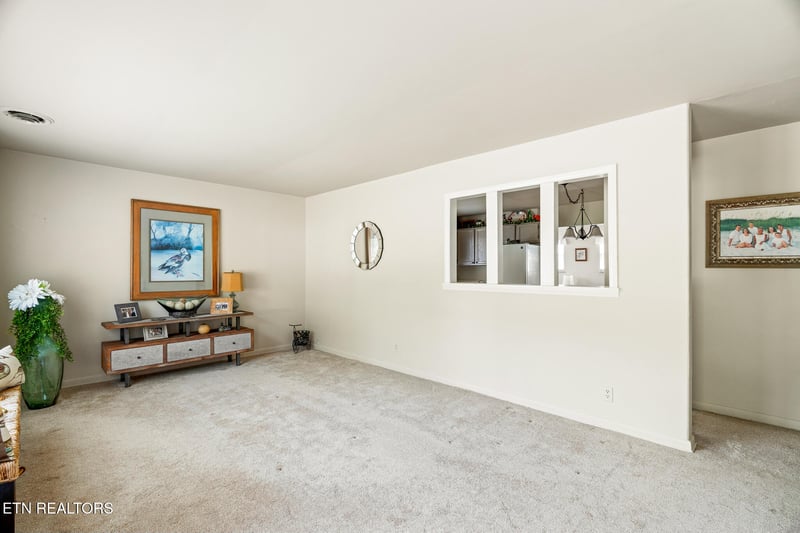 356 Hiawassee Ave, Knoxville, TN 37917
