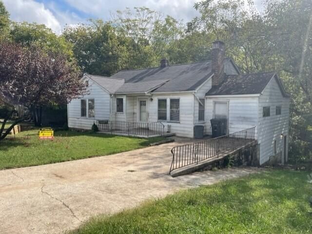 356 Nash Rd, Knoxville, TN 37914