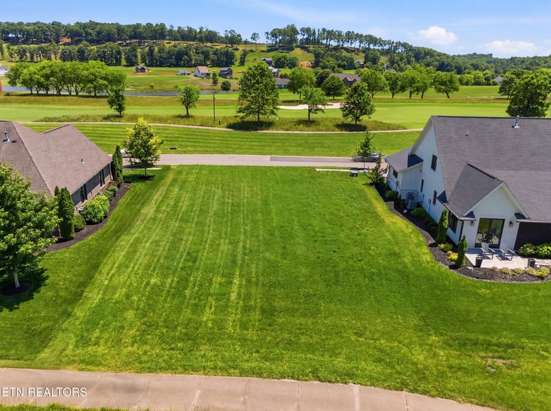 3567 Old Club Rd, Loudon, TN 37774