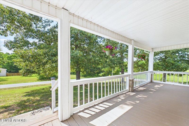 357 County Road 520, Englewood, TN 37329