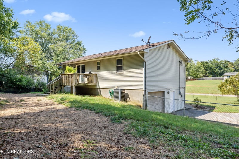357 Hidden Valley Cir, Seymour, TN 37865