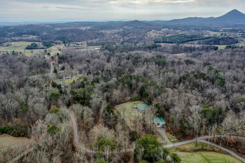 357 Mckinney Rd, Blaine, TN 37709