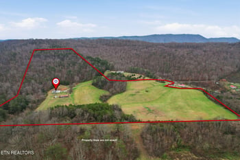 357 Muncey Hollow Ln, Washburn, TN 37888