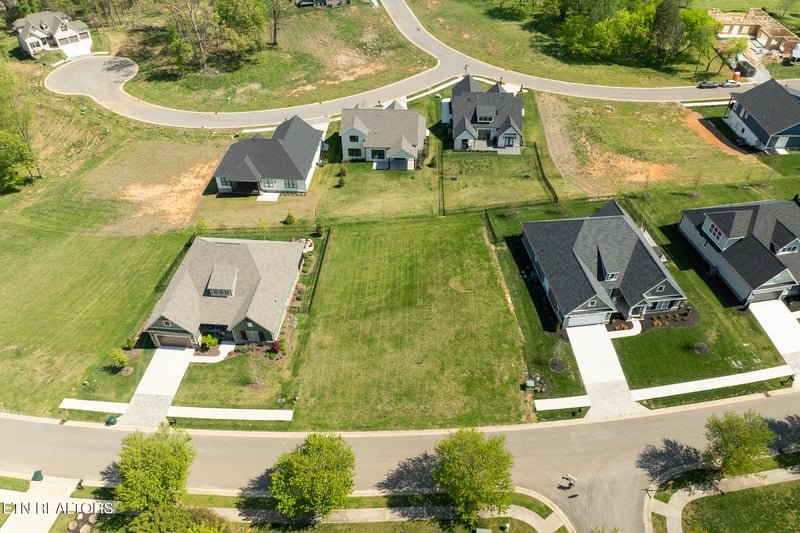 3574 Persimmon, Loudon, TN 37774