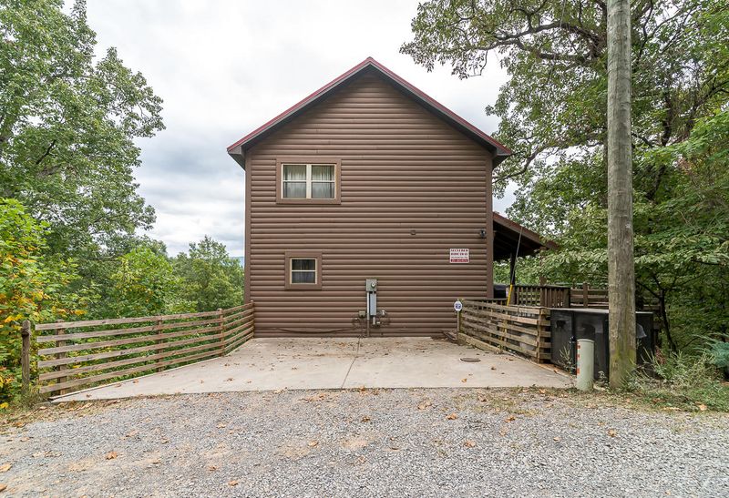 3582 Pebbles Mountain Way, Sevierville, TN 37862