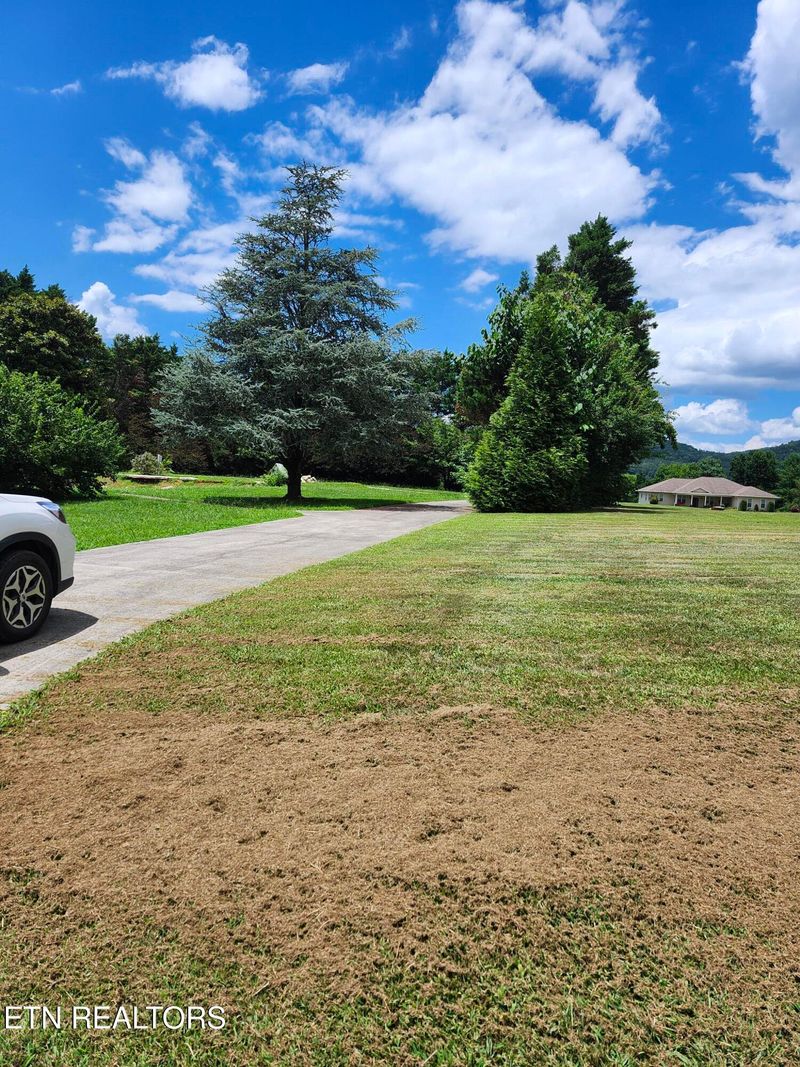 3584 Deer Field Cir, Sevierville, TN 37862
