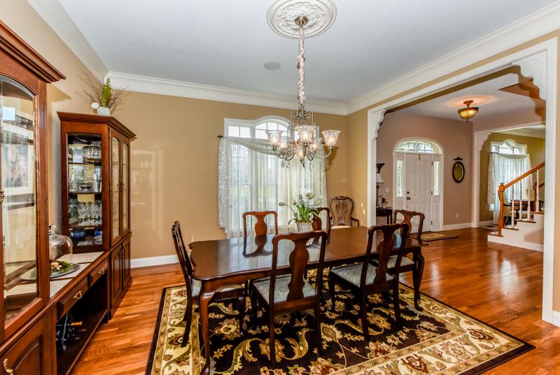 3584 Helmsley Ct, Maryville, TN 37803
