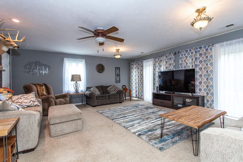 359 Fox Creek Rd, Seymour, TN 37865
