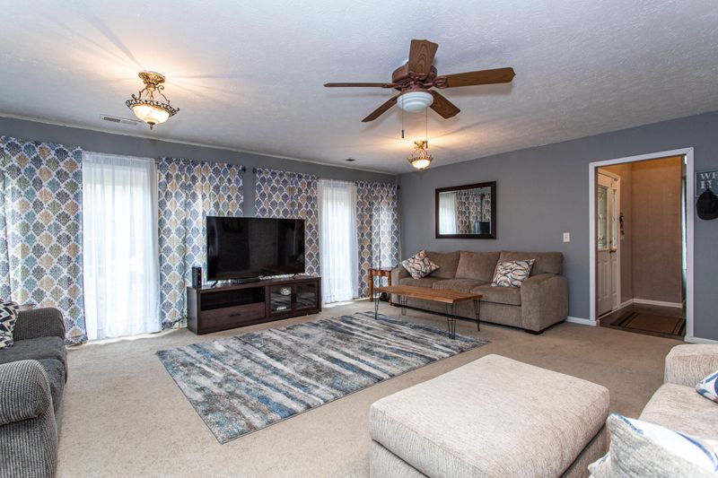 359 Fox Creek Rd, Seymour, TN 37865