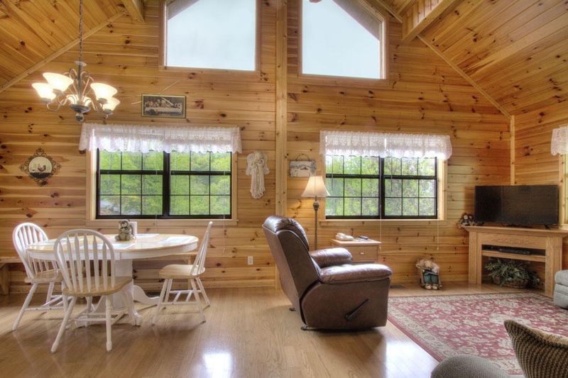 3596 Jl Myers Rd, Sevierville, TN 37862