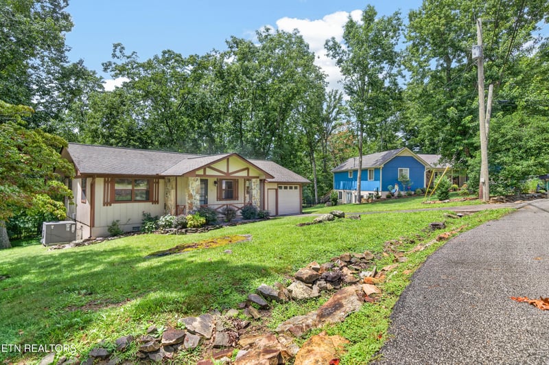 36 Druid Cir, Crossville, TN 38558