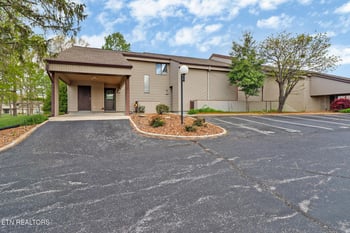 36 Lakeshore Ter #15, Crossville, TN 38558