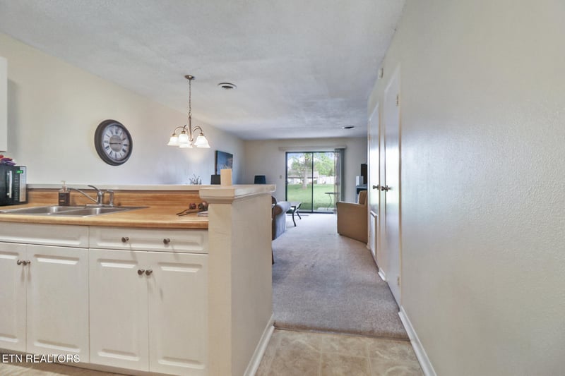 36 Lakeshore Ter #15, Crossville, TN 38558