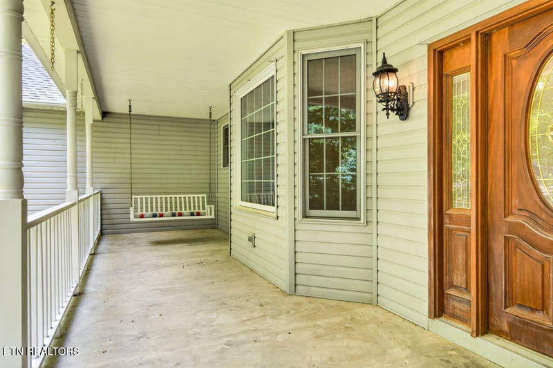 36 Point Pl, Monterey, TN 38574