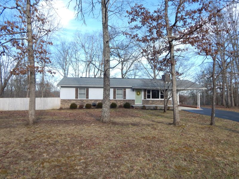 360 Little John Loop, Crossville, TN 38555