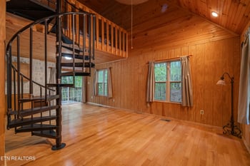 3602 Locust Ridge Rd, Pigeon Forge, TN 37876