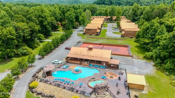 3606 Parkland Way, Gatlinburg, TN 37738