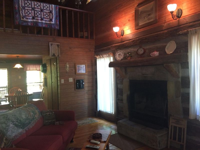 3608 Locust Ridge Rd, Sevierville, TN 37876