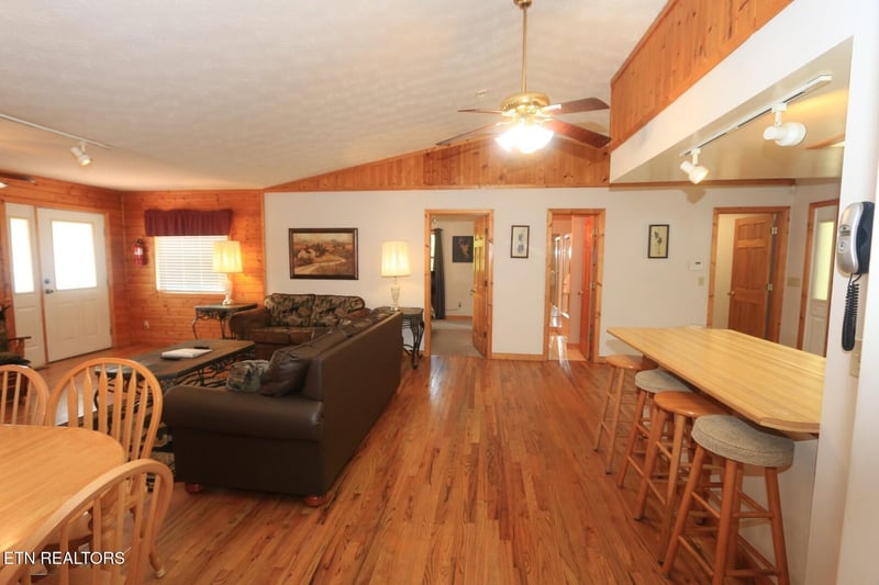 3609 Shady Grove Ct, Sevierville, TN 37876