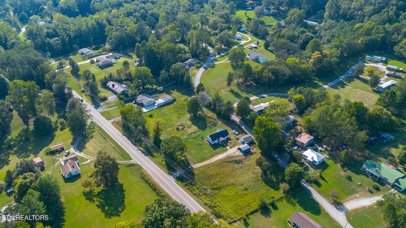 361 Gallaher Rd, Kingston, TN 37763