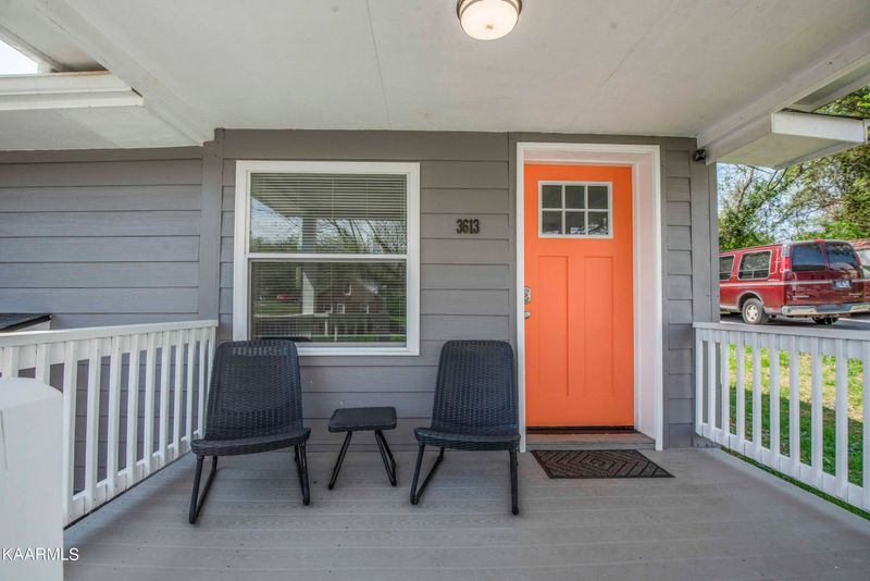 3613 Sevier Heights Rd, Knoxville, TN 37920