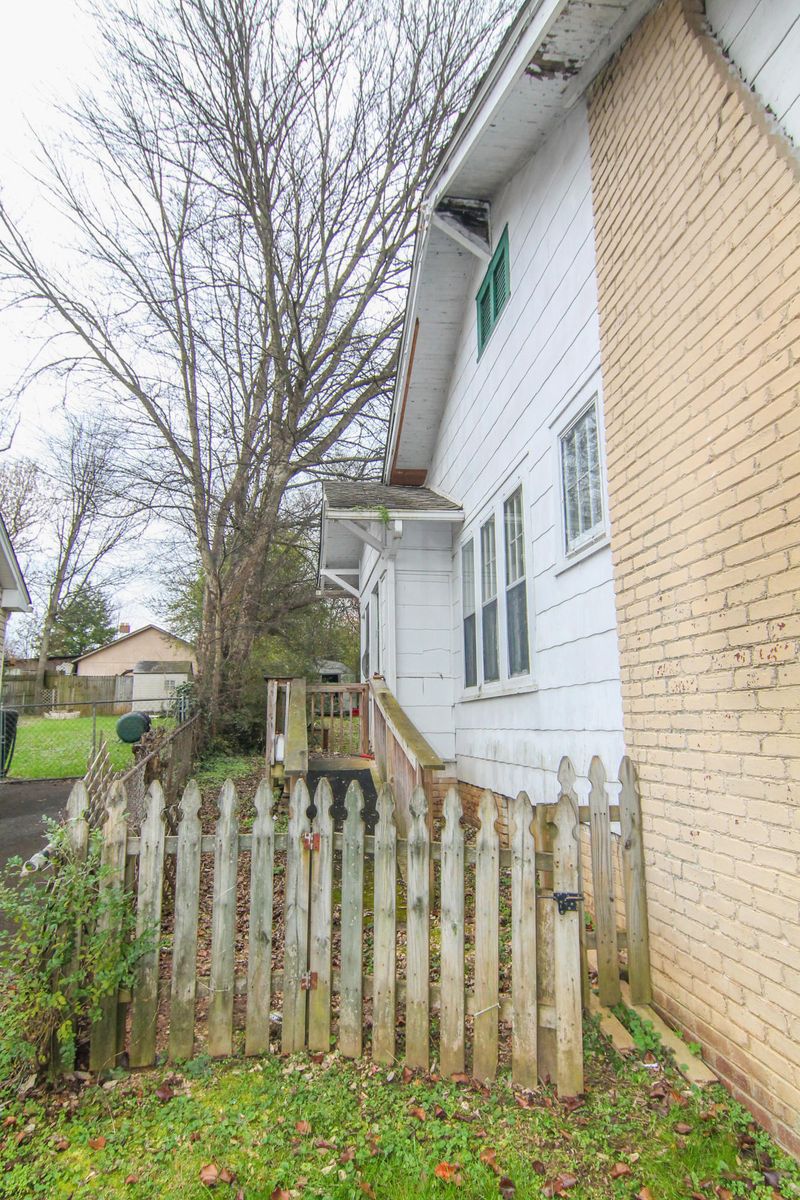 3614 Alpine Dr, Knoxville, TN 37920