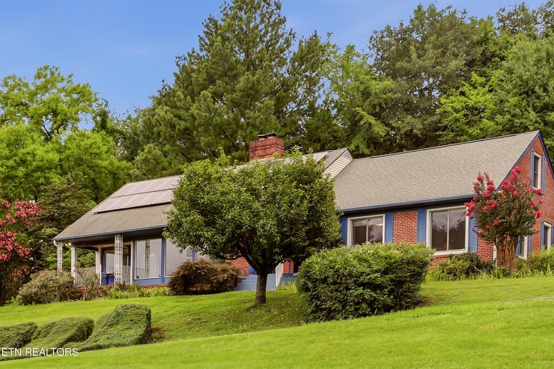 3617 Blow Dr, Knoxville, TN 37920
