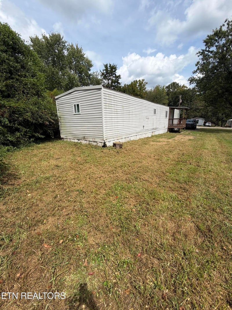3618 Rothmoor Dr, Knoxville, TN 37918