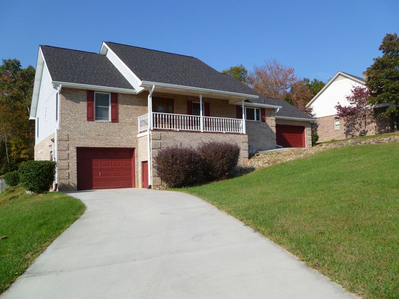 3621 Broken Wing Rd, Knoxville, TN 37931