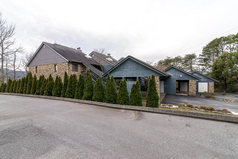 3621 Householder St #4 #4, Pigeon Forge, TN 37863