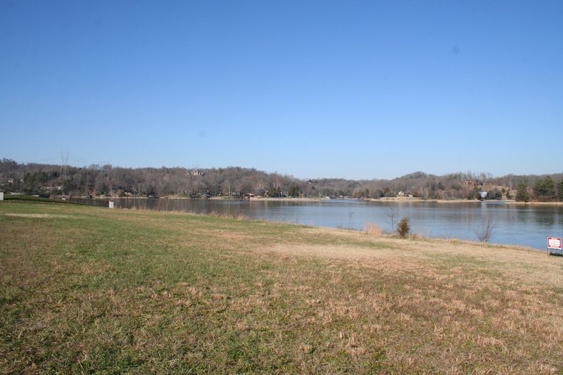 3621 Waterside Way, Louisville, TN 37777