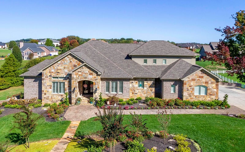 3624 Jackson Pointe Dr, Louisville, TN 37777