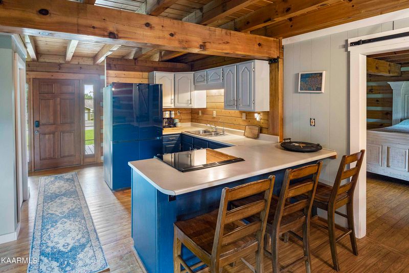 3627 Blue Byrd Ln, Kodak, TN 37764